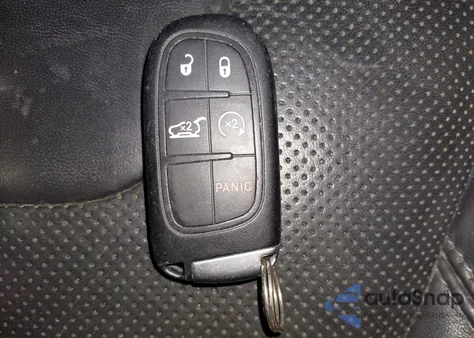 2019 Jeep Cherokee Limited 4X4 из США, поврежденный, VIN 1C4PJMDX1KD423465